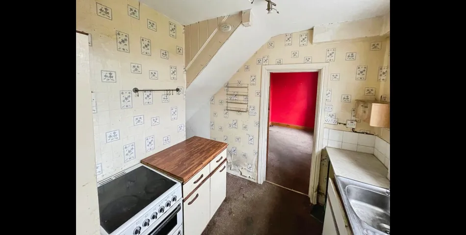 THREE BEDROOM TERRACED PROPERTY