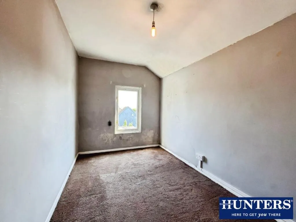 3 bed End of Terrace