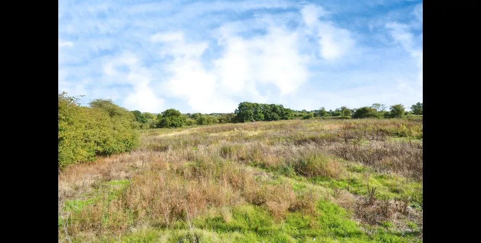 LAND (RESIDENTIAL) 0.94 Ha WITH PLANNING PERMISSION