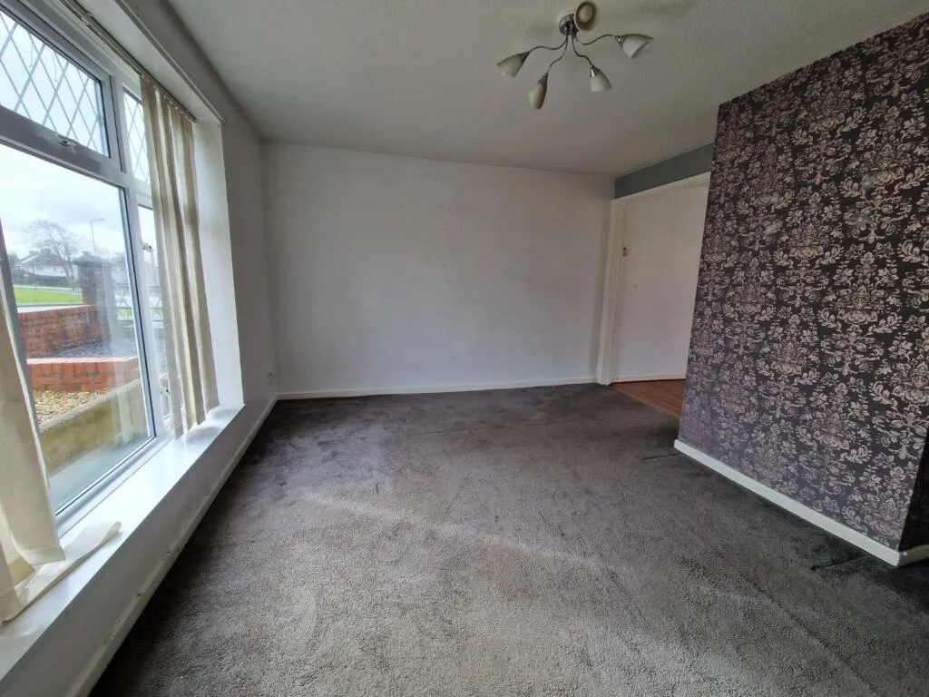 3 bed Semi-Detached