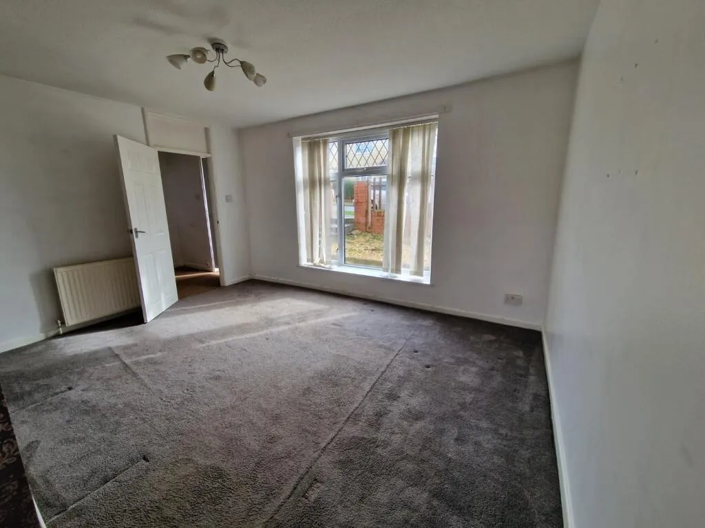 3 bed Semi-Detached