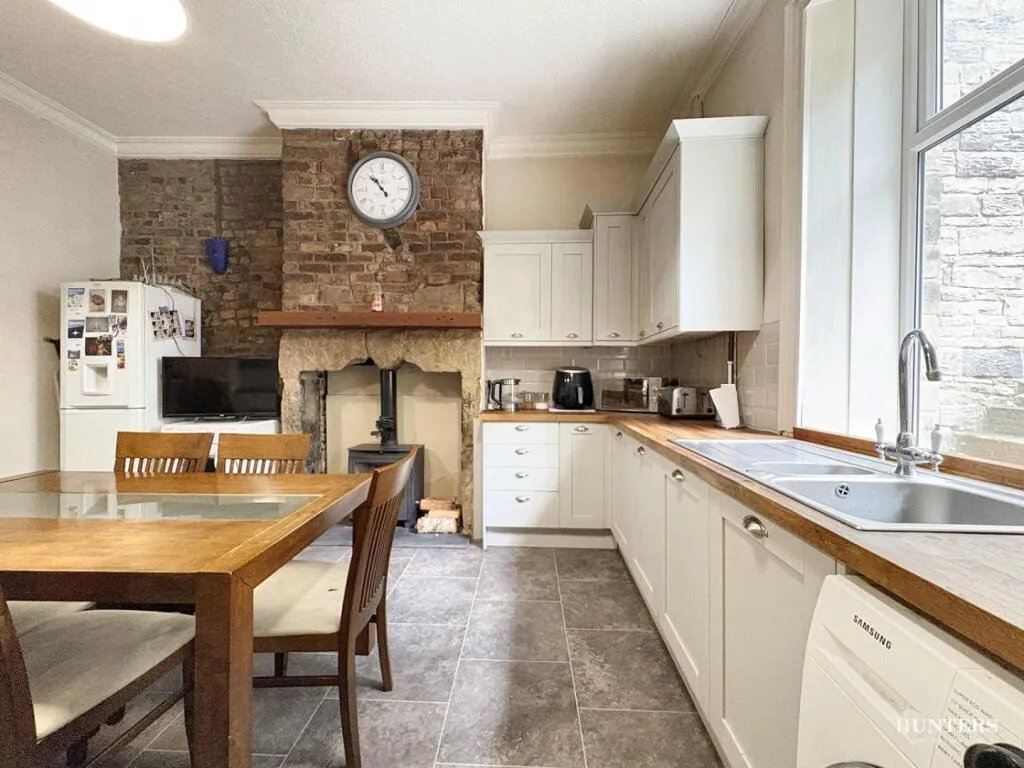 3 bed Semi-Detached