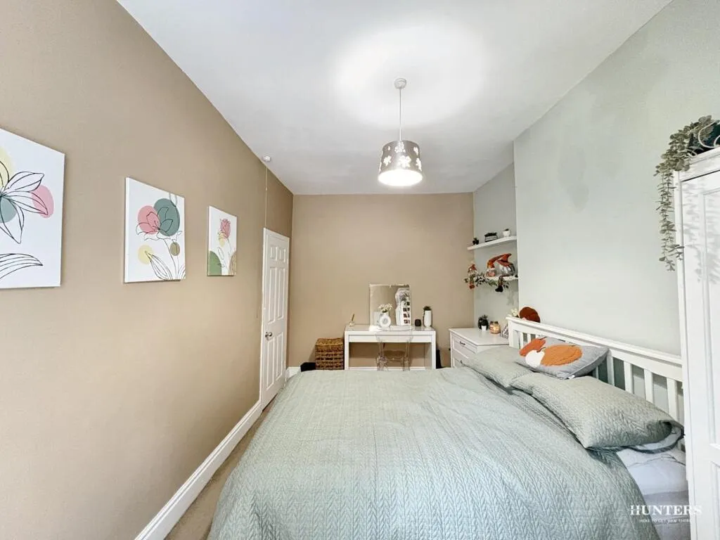 3 bed Semi-Detached