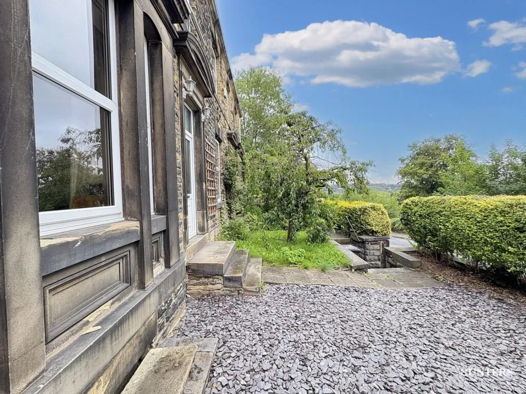 3 bed Semi-Detached
