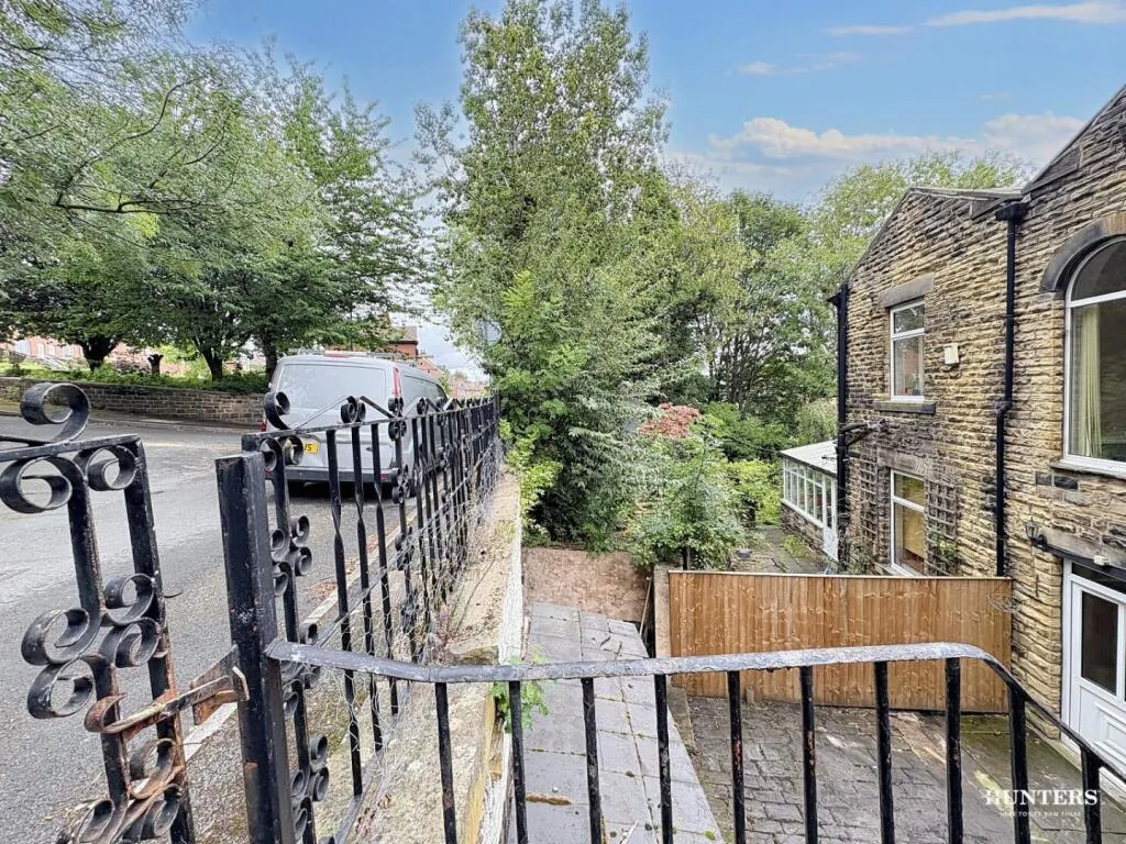 3 bed Semi-Detached