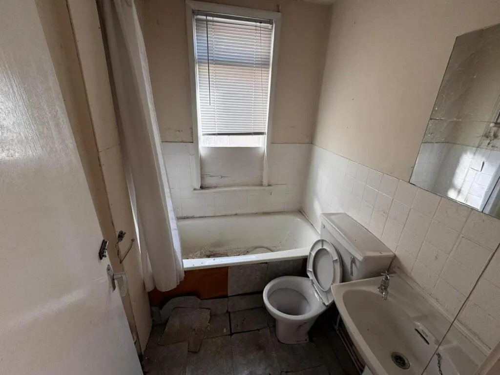 3 bed Terraced