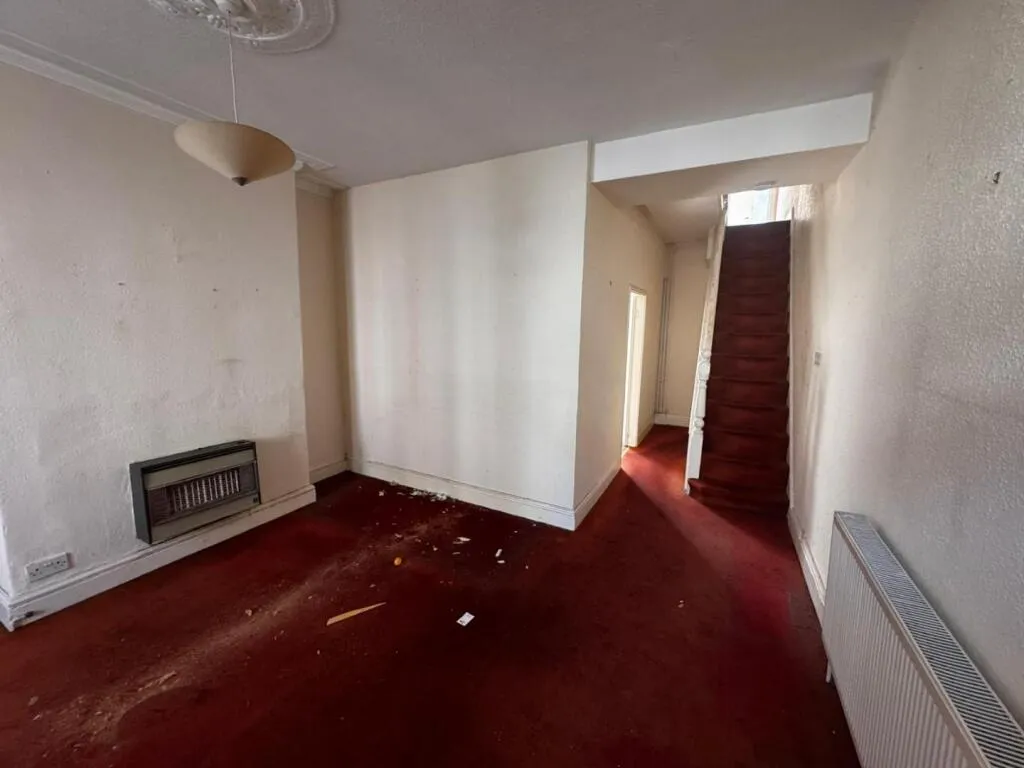 3 bed Terraced