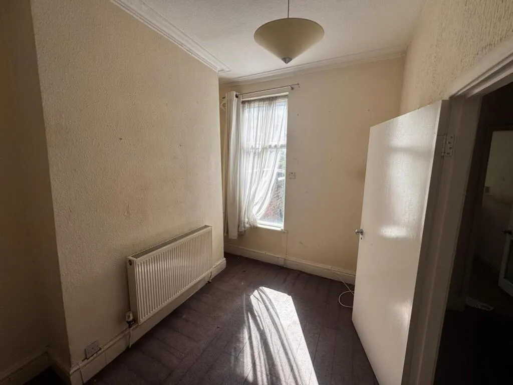 3 bed Terraced