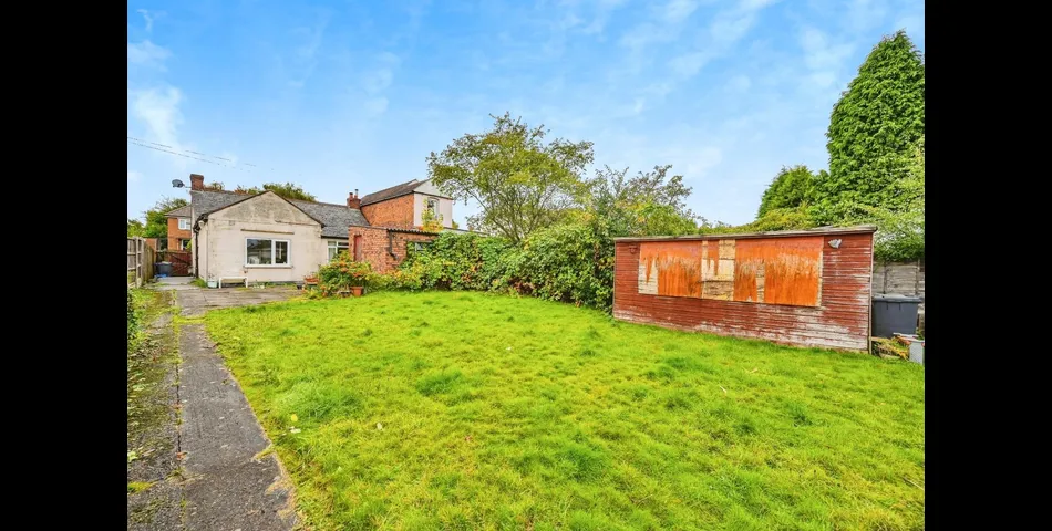 THREE BEDROOM DETACHED BUNGALOW