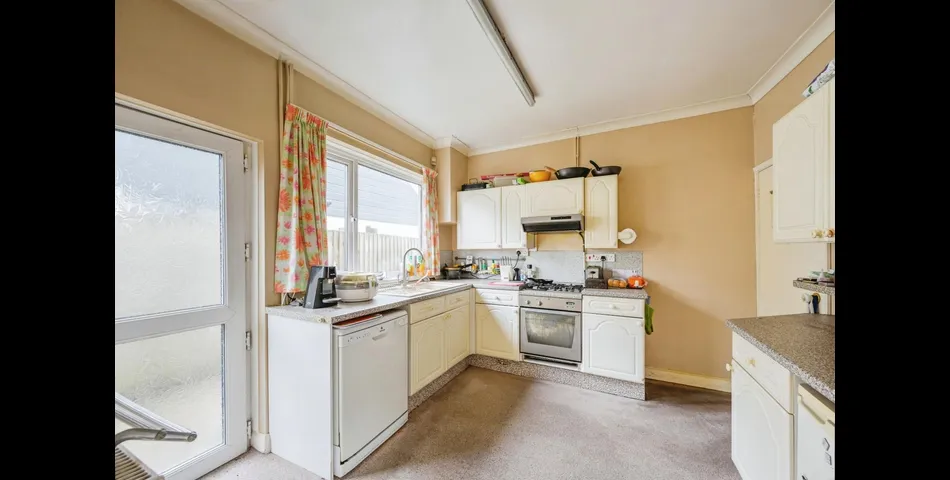 THREE BEDROOM DETACHED BUNGALOW