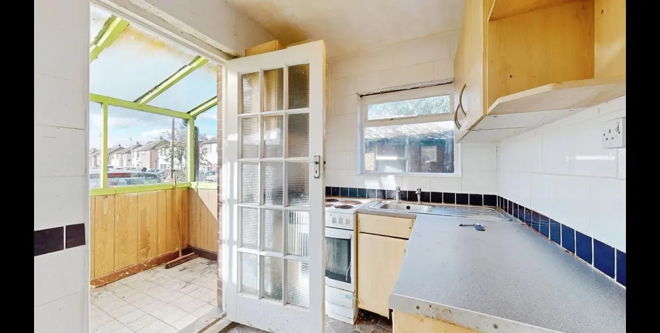 THREE BEDROOM SEMI-DETACHED PROPERTY