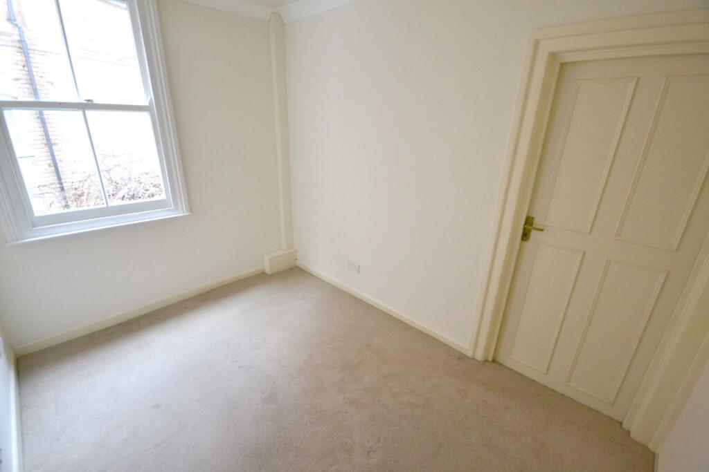 1 bed Apartment