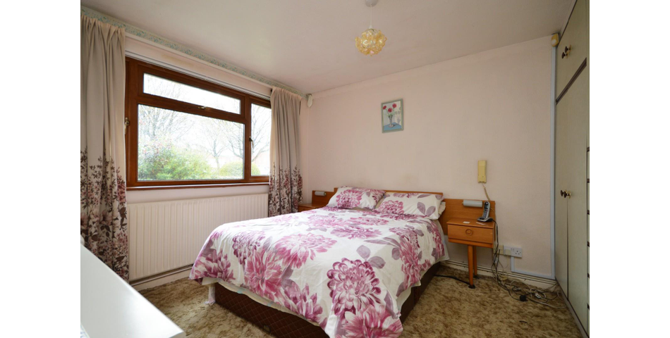 EXTENDED THREE BEDROOM SEMI-DETACHED BUNGALOW