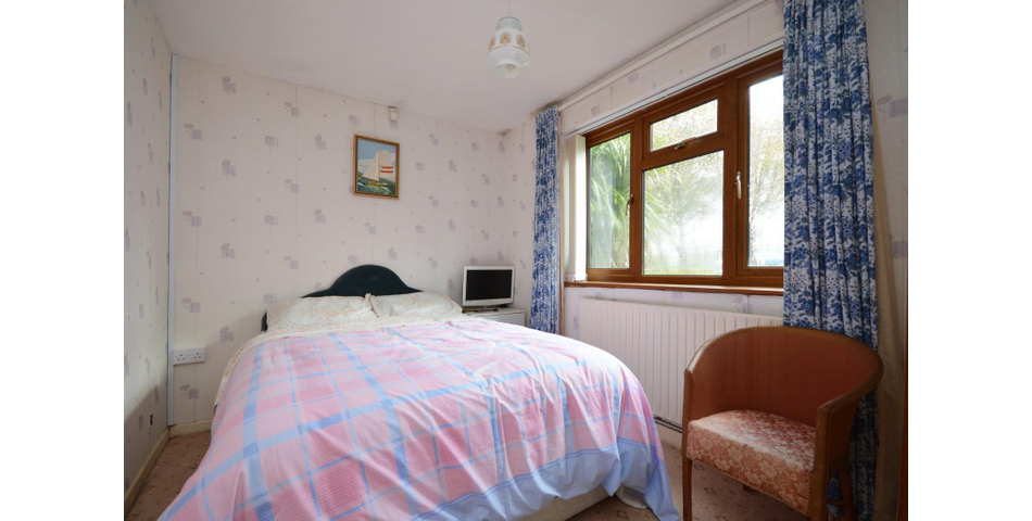 EXTENDED THREE BEDROOM SEMI-DETACHED BUNGALOW