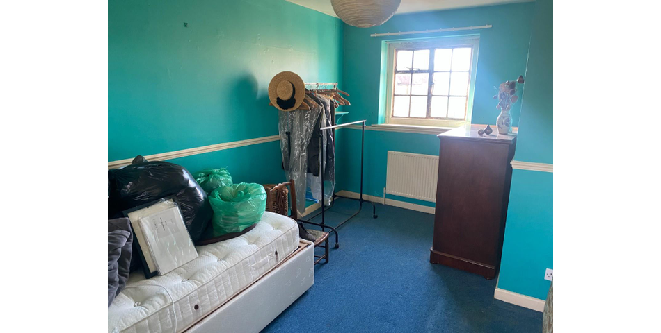 THREE BEDROOM PROPERTY IN NEED OF UPDATING
