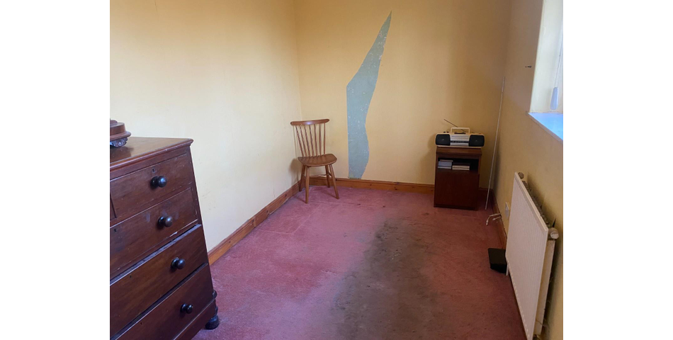 THREE BEDROOM PROPERTY IN NEED OF UPDATING