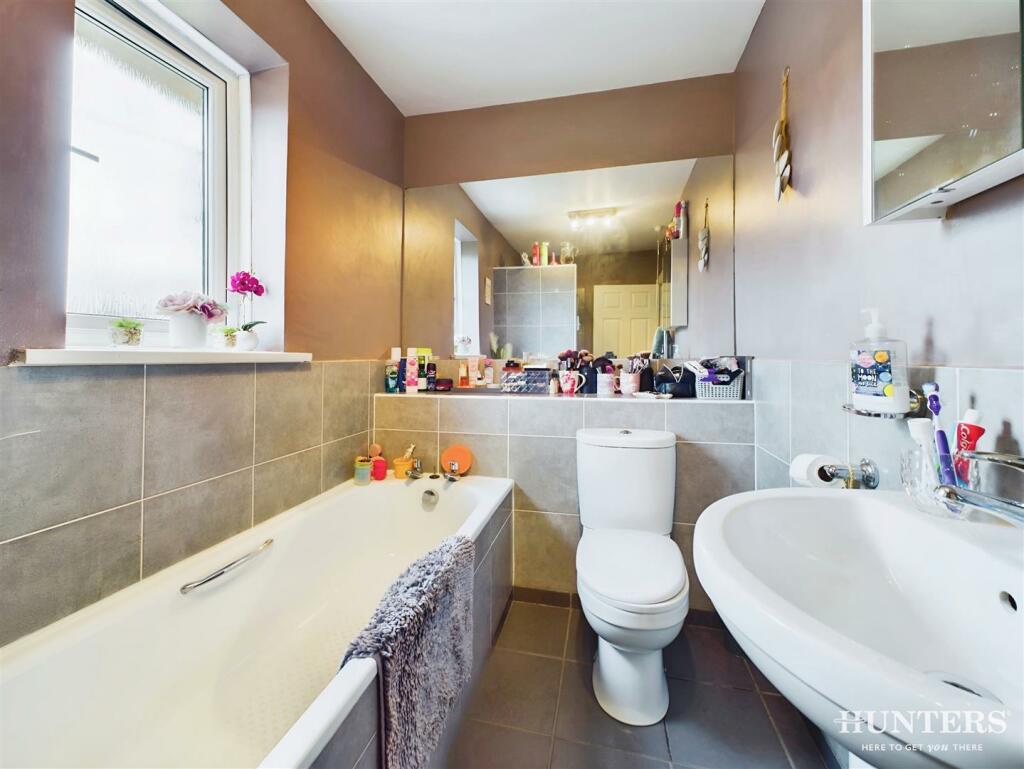 3 bed Terraced