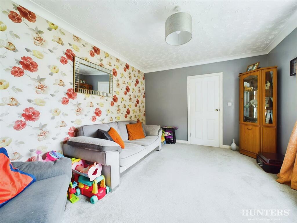 3 bed Terraced