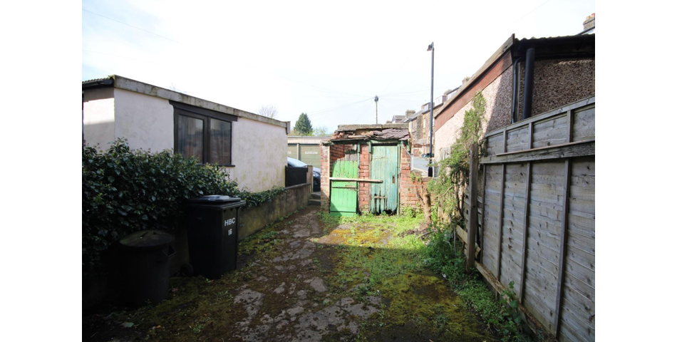 TWO DOUBLE BEDROOM TERRACED PROPERTY IN NEED OF FULL RENOVATION