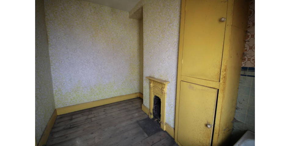 TWO DOUBLE BEDROOM TERRACED PROPERTY IN NEED OF FULL RENOVATION