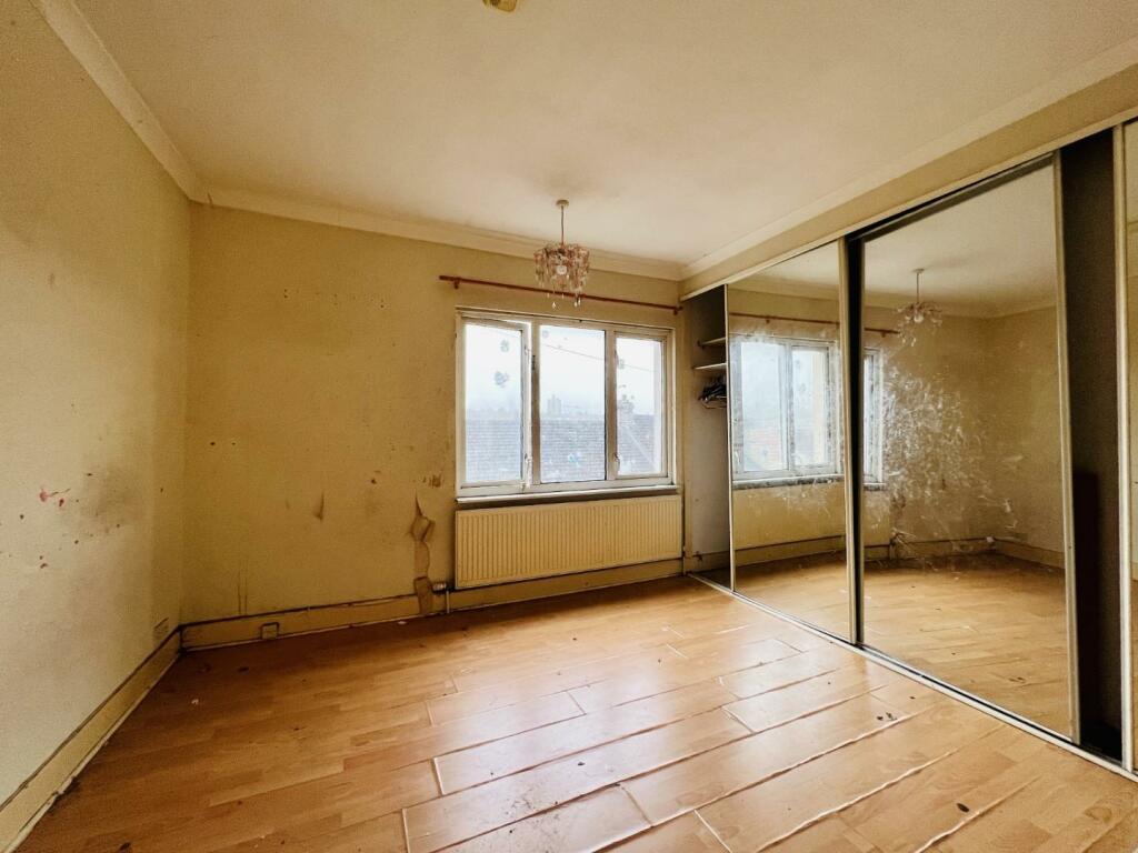 3 bed Terraced