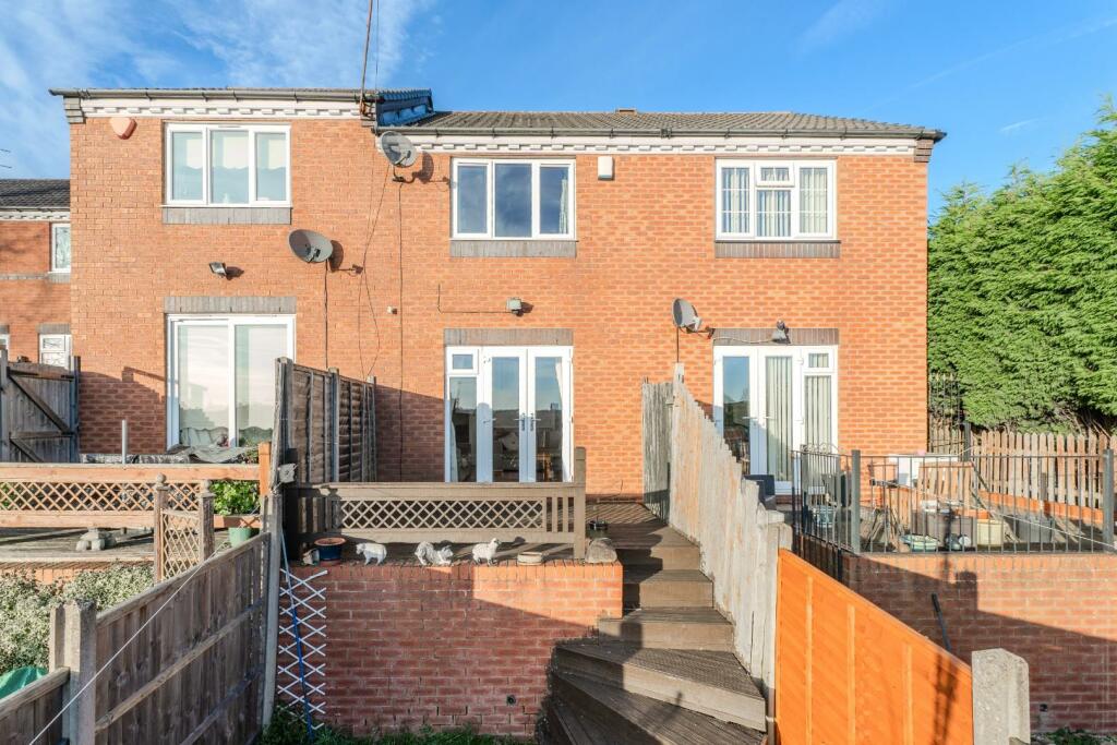 2 bed Terraced