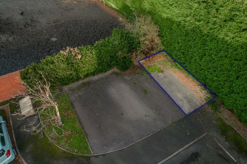 2 bed Terraced
