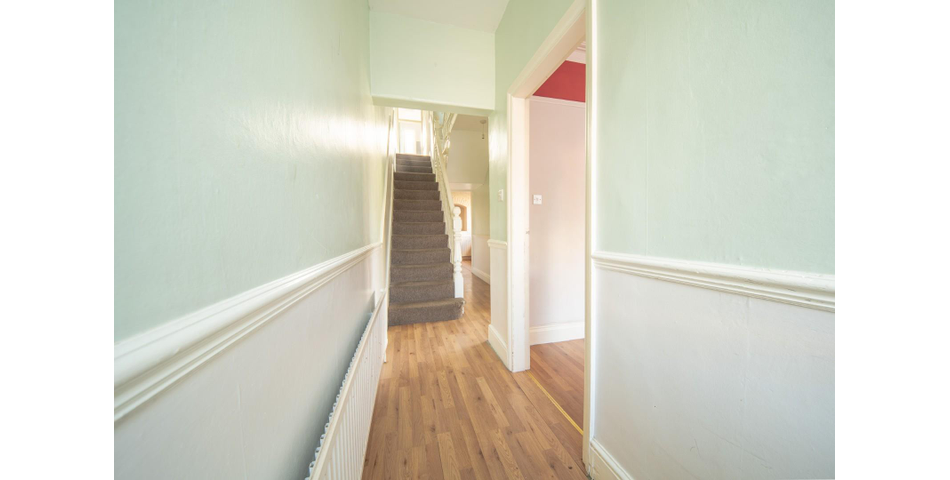 FIVE BEDROOM VICTORIAN PROPERTY