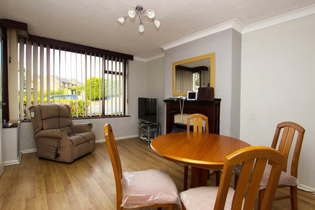 3 bed Semi-Detached