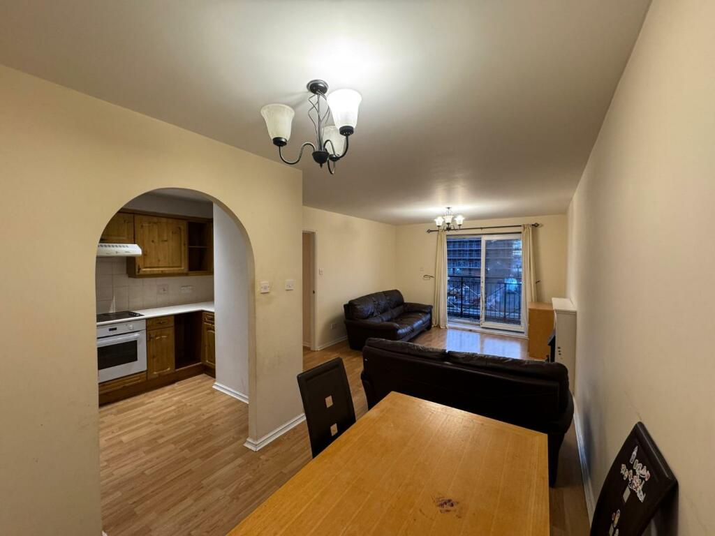 2 bed Apartment