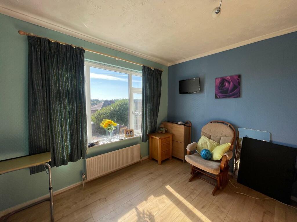 2 bed Detached Bungalow