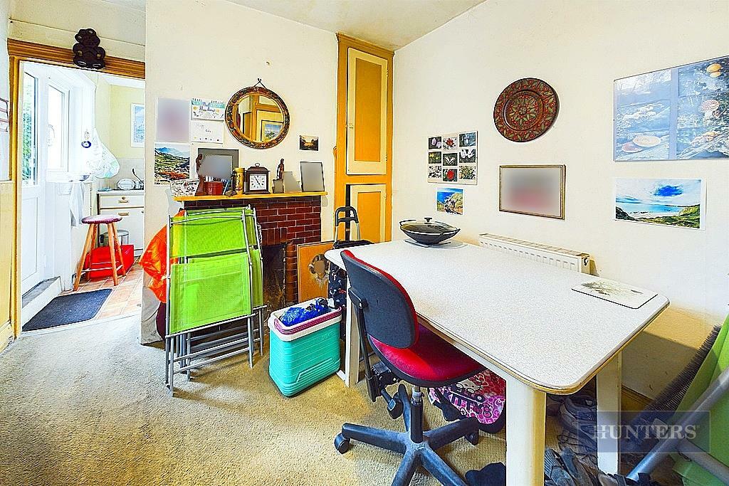 3 bed Terraced