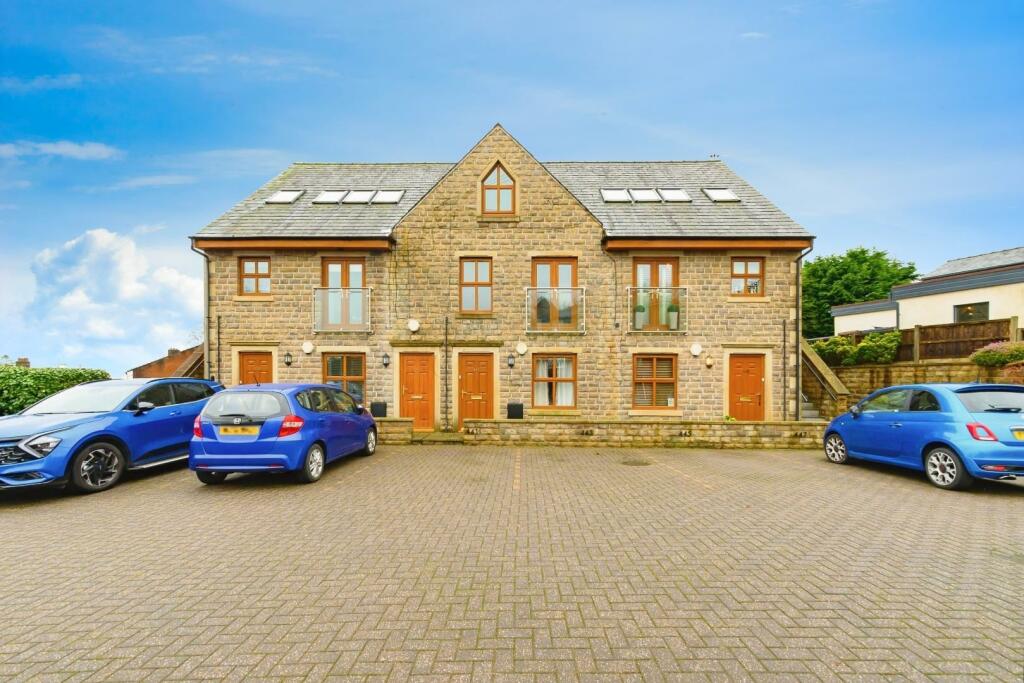 2 bed Apartment