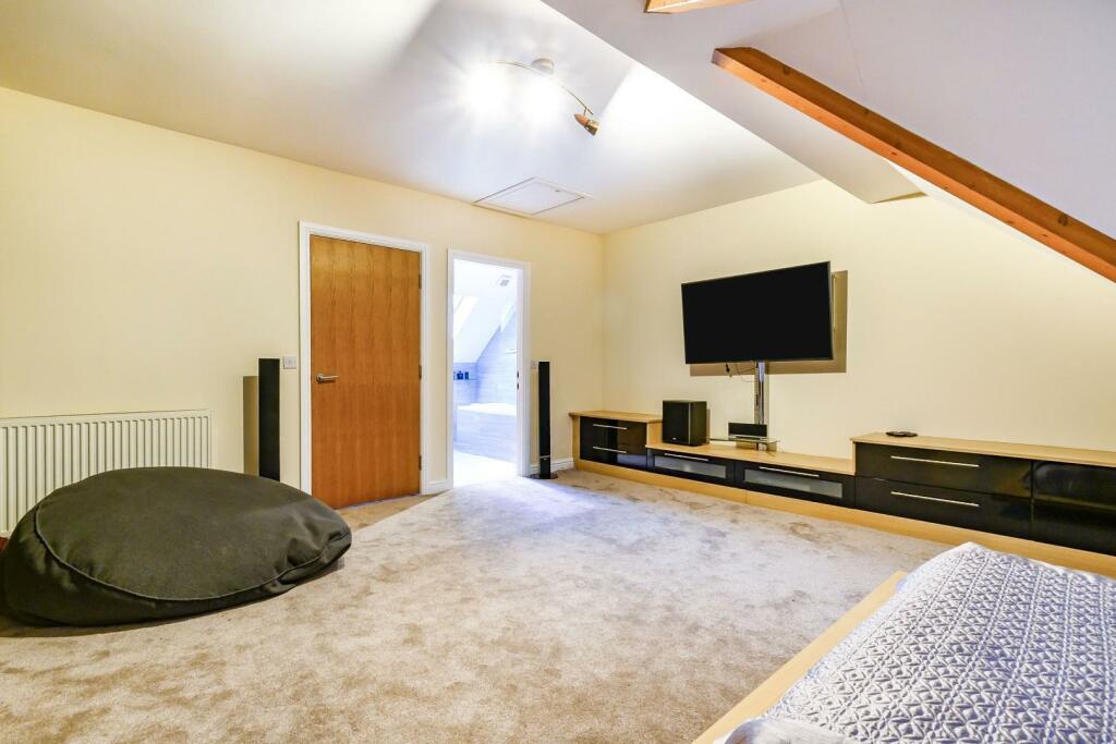 2 bed Apartment