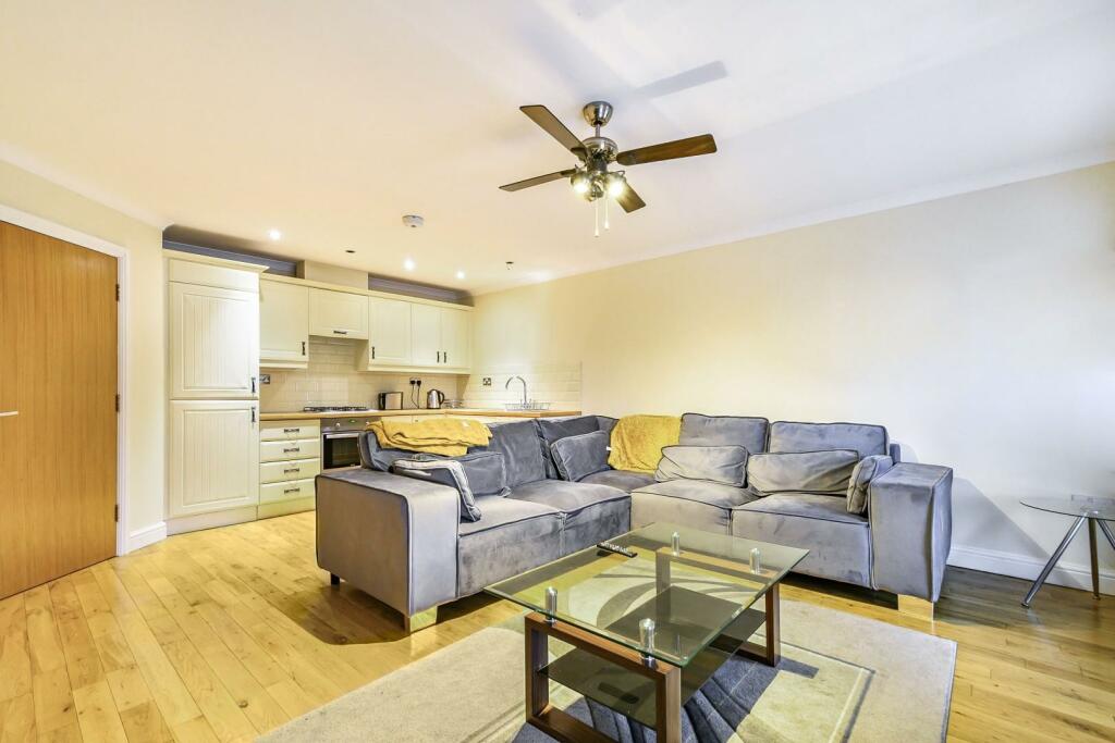 2 bed Apartment