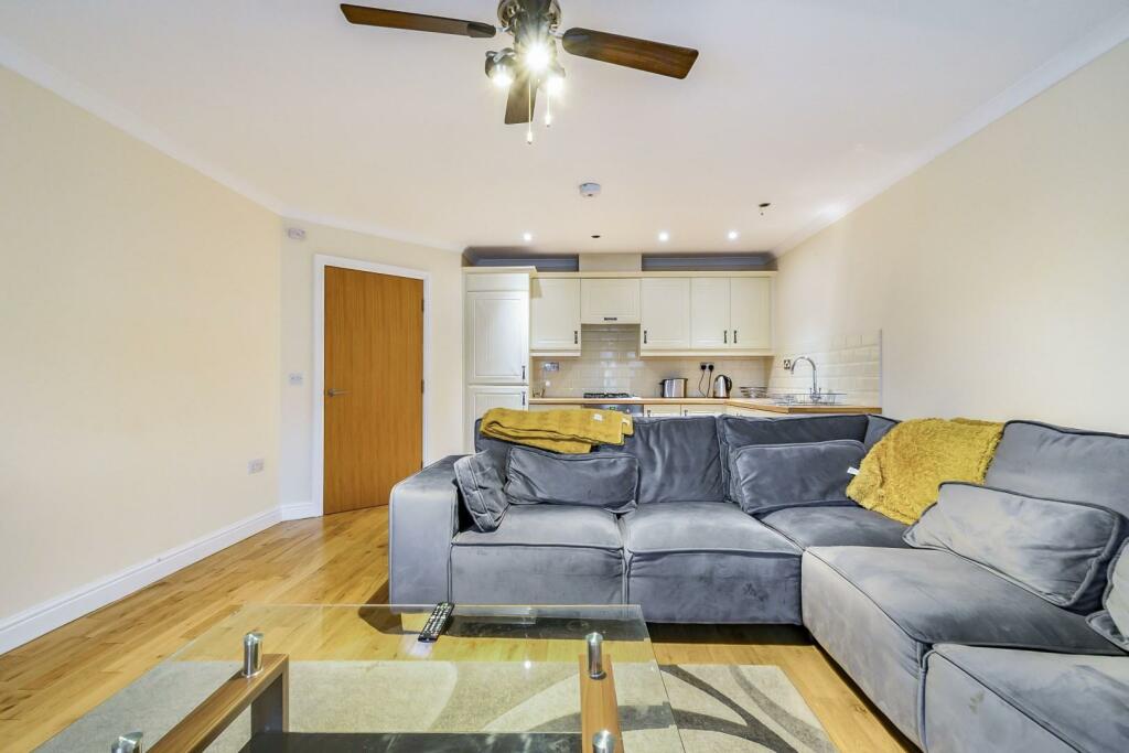 2 bed Apartment