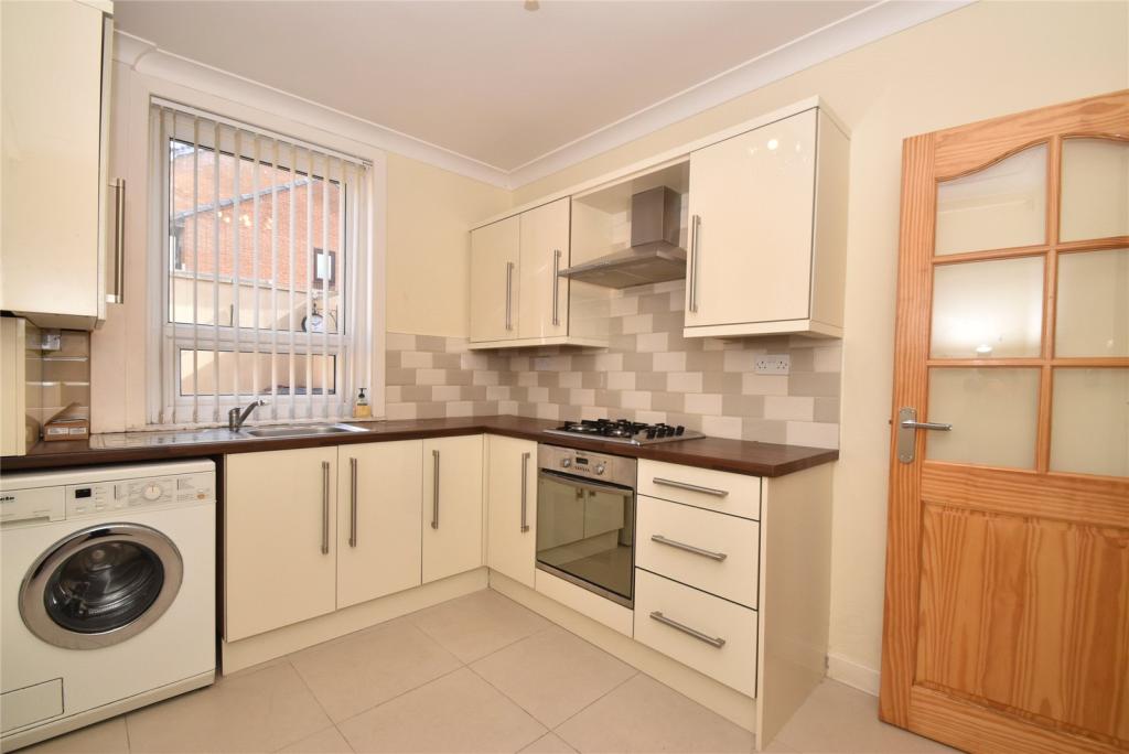 2 bed Terraced