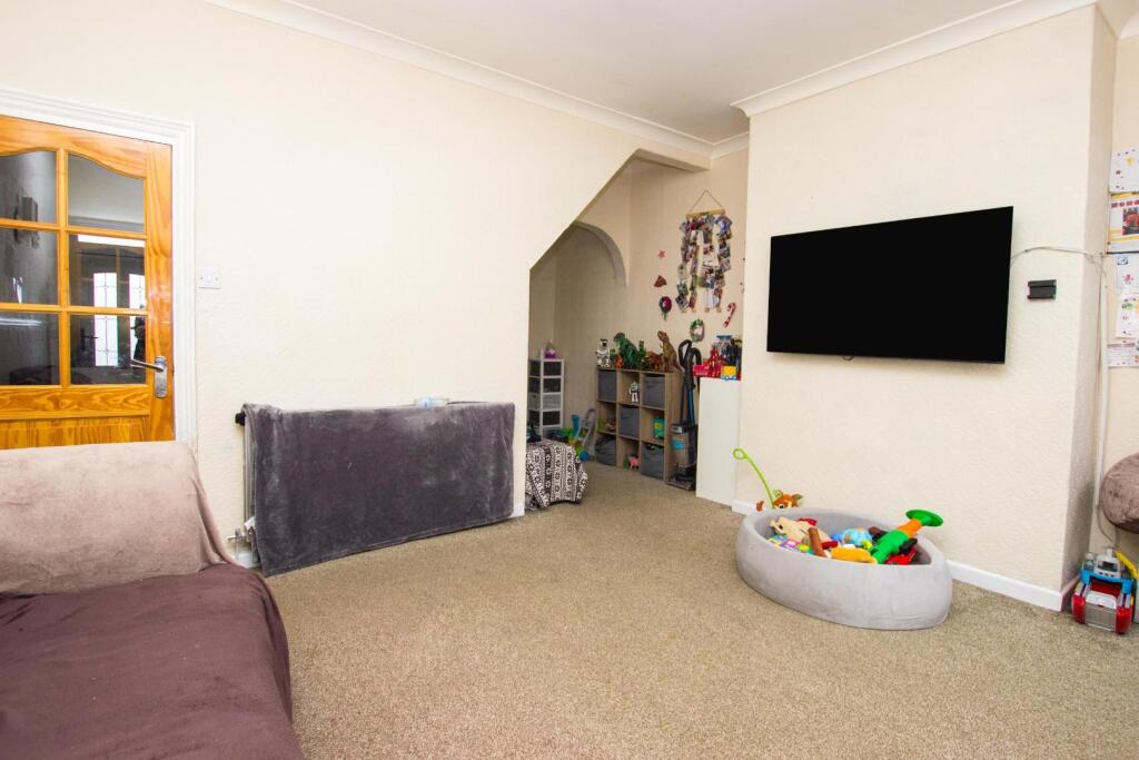 2 bed Terraced