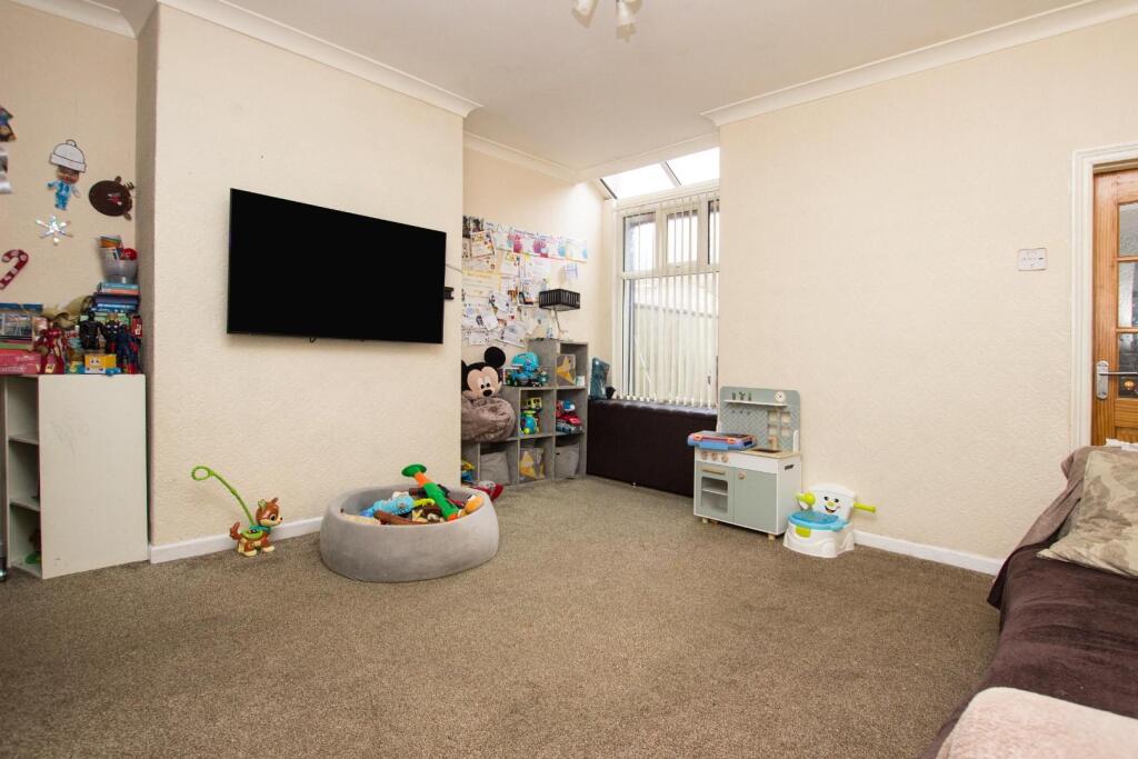 2 bed Terraced