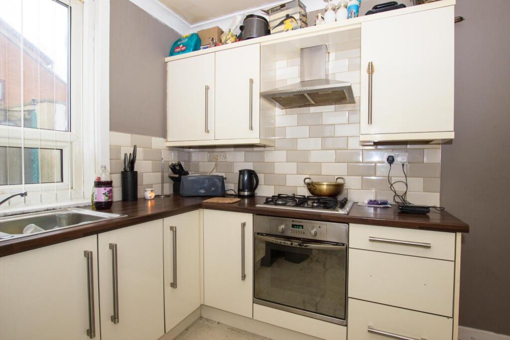 2 bed Terraced