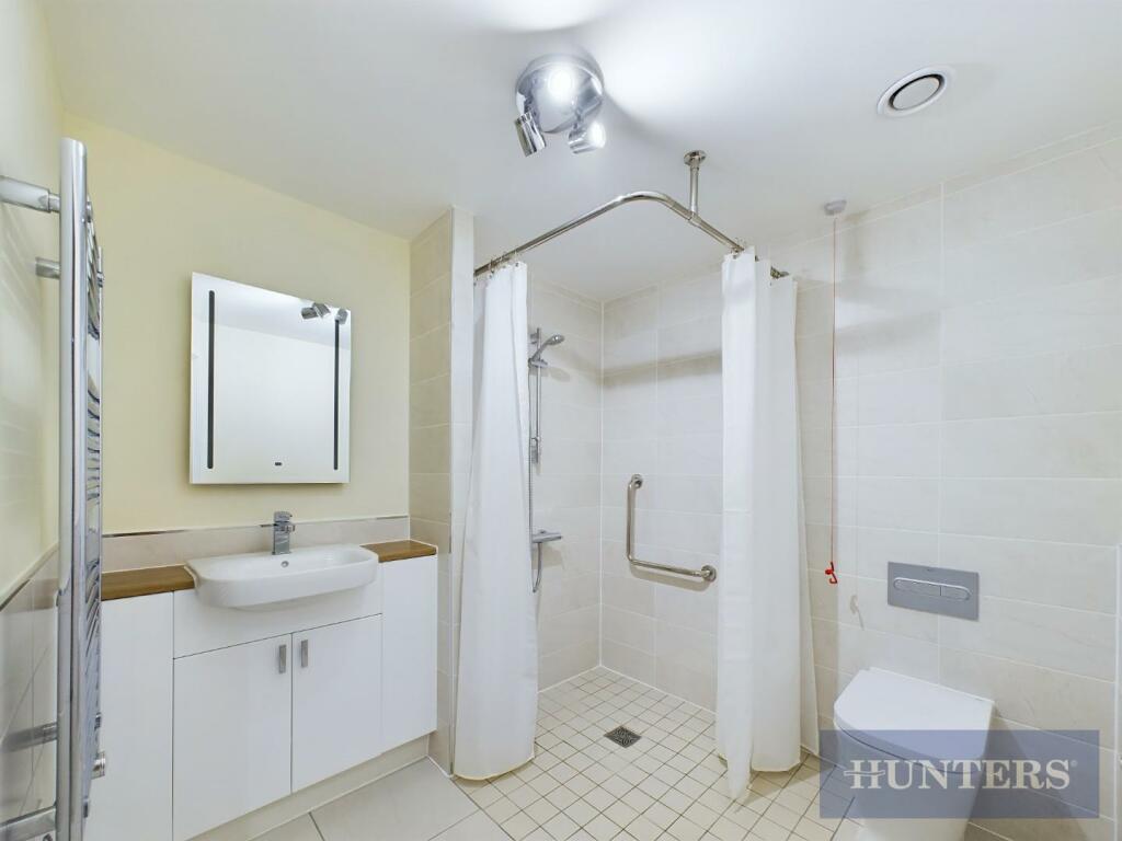 2 bed Apartment