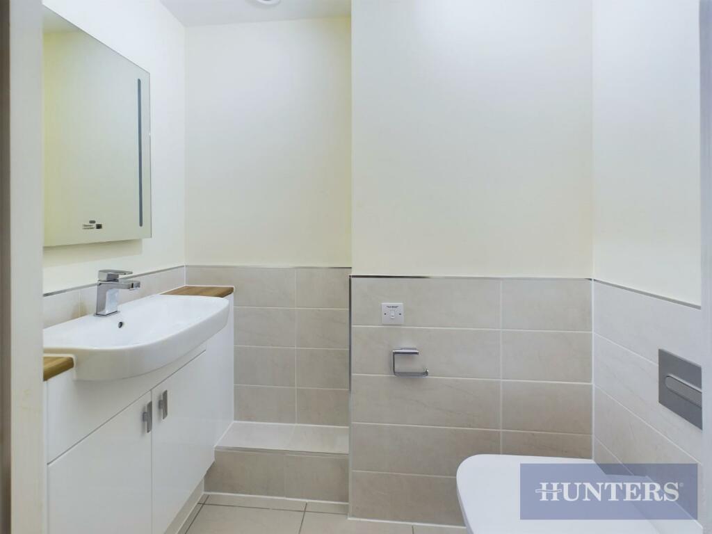 2 bed Apartment
