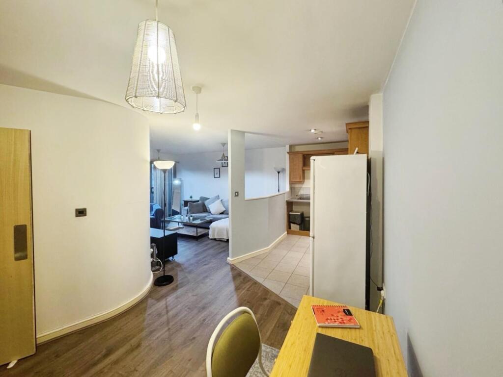 2 bed Apartment