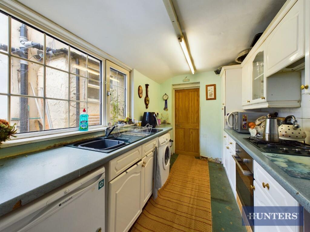 7 bed Terraced