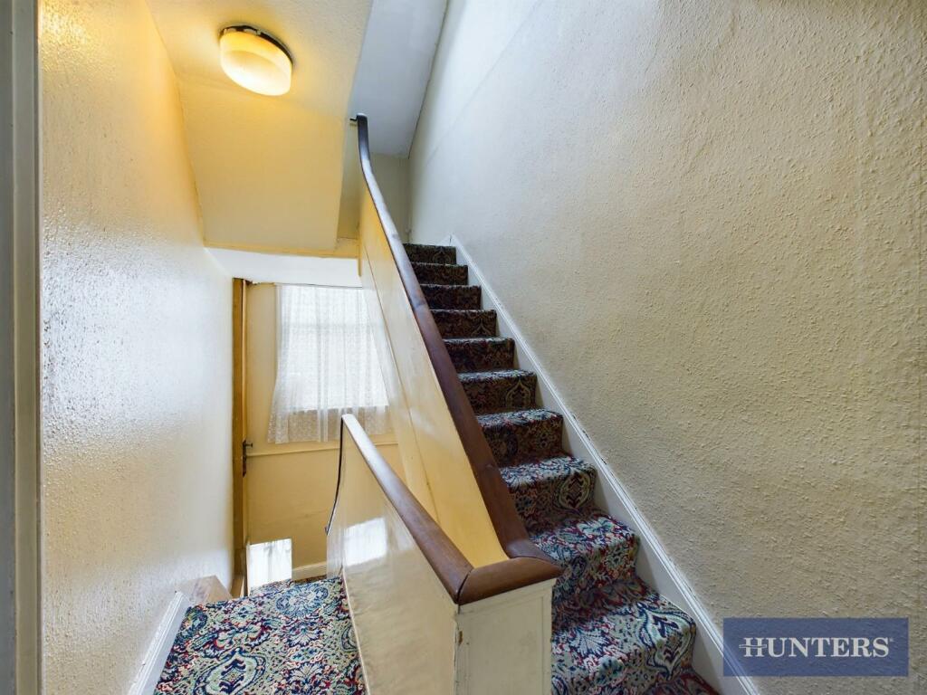 7 bed Terraced