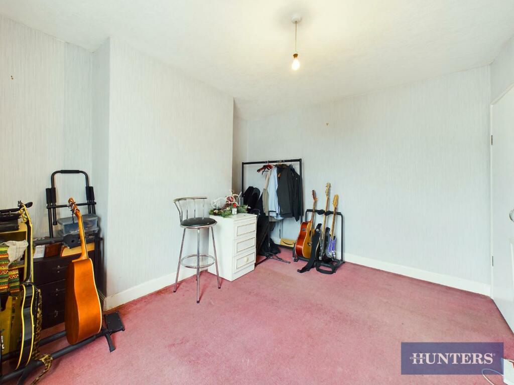 7 bed Terraced