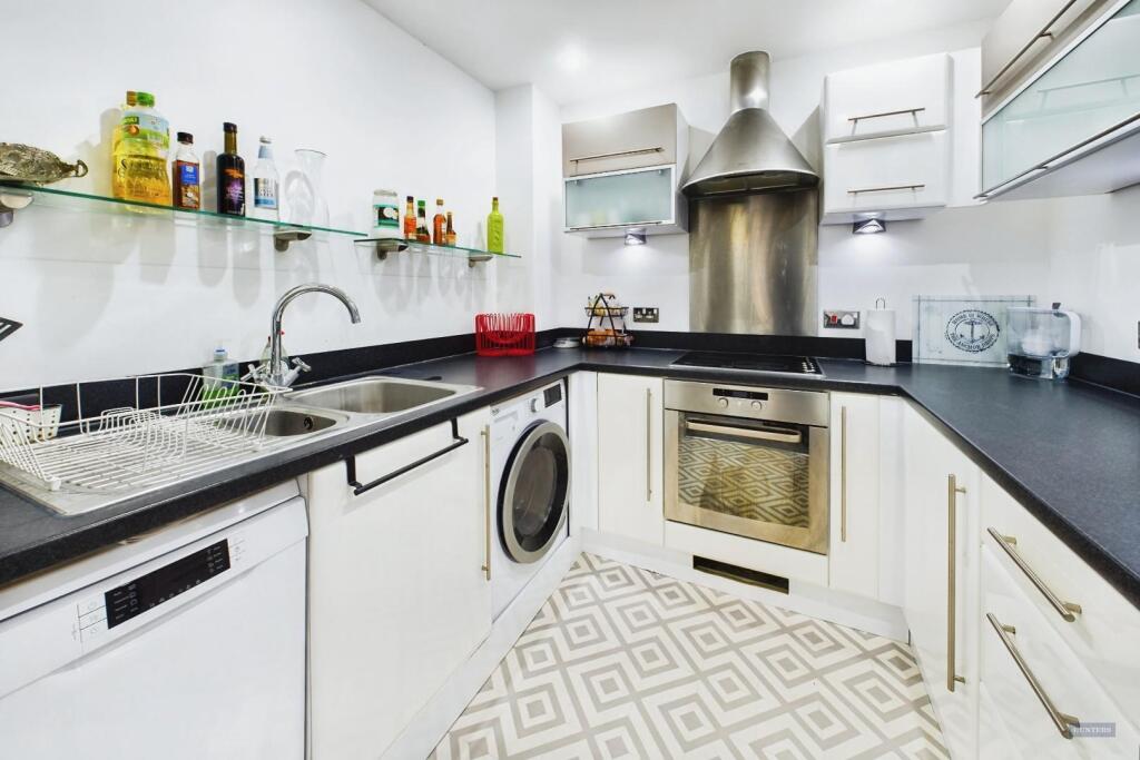 2 bed Apartment