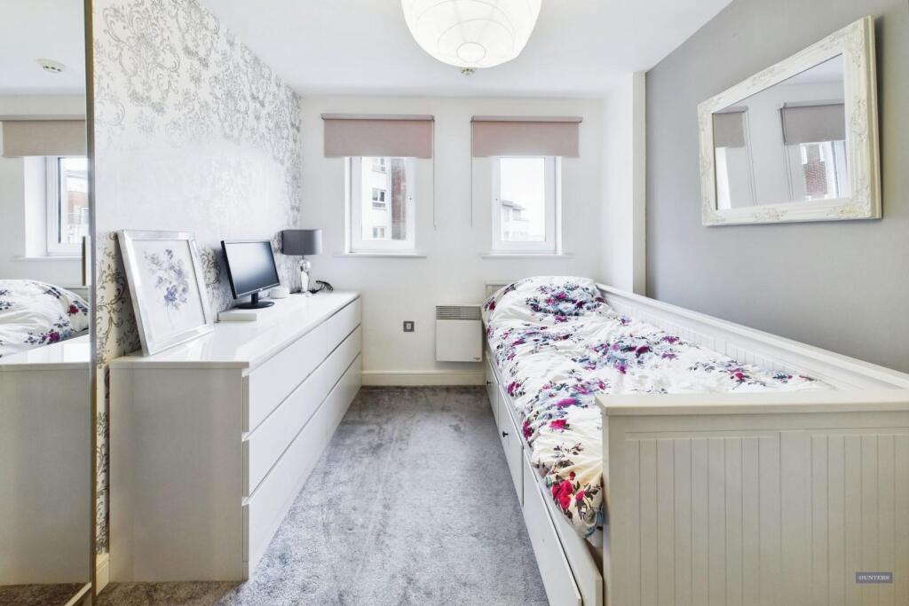2 bed Apartment