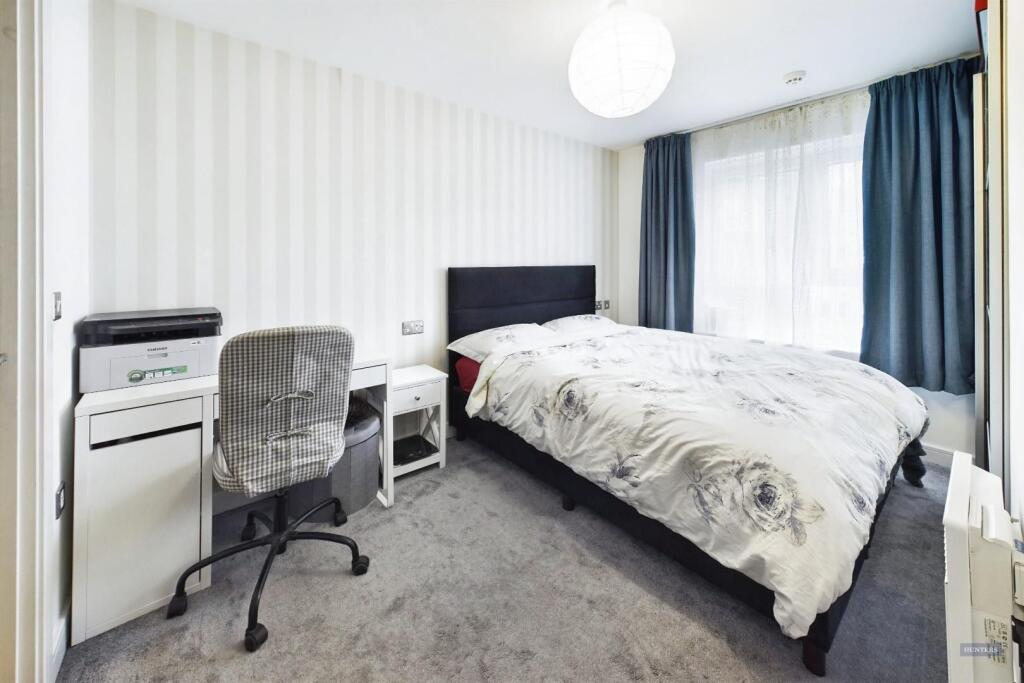 2 bed Apartment