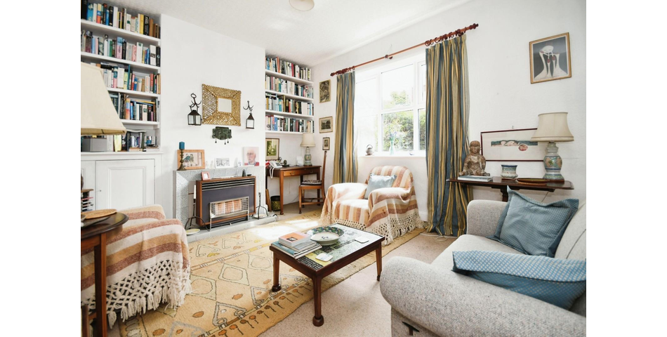 TWO BEDROOM TERRACED PROPERTY